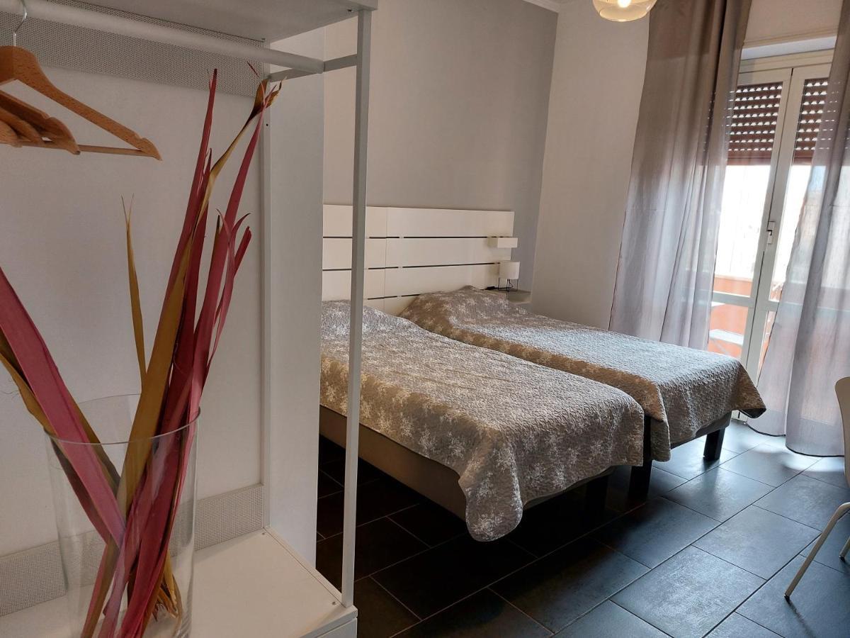 San Lorenzo Accomodation Róma Kültér fotó